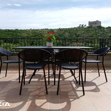 Guesthouse Ruza - Apartments セニ エクステリア 写真