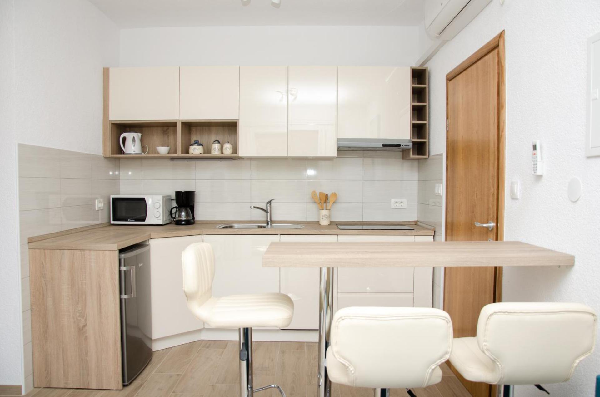 Guesthouse Ruza - Apartments セニ エクステリア 写真